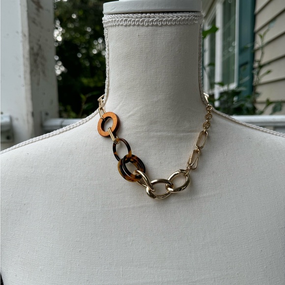 MIKE GOLD STATEMENT NECKLACE - Picture 3 of 6